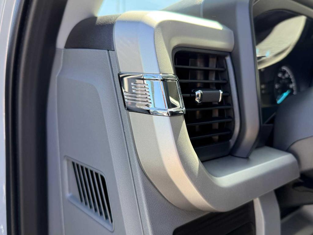 new 2025 Ford F-250 car, priced at $60,013