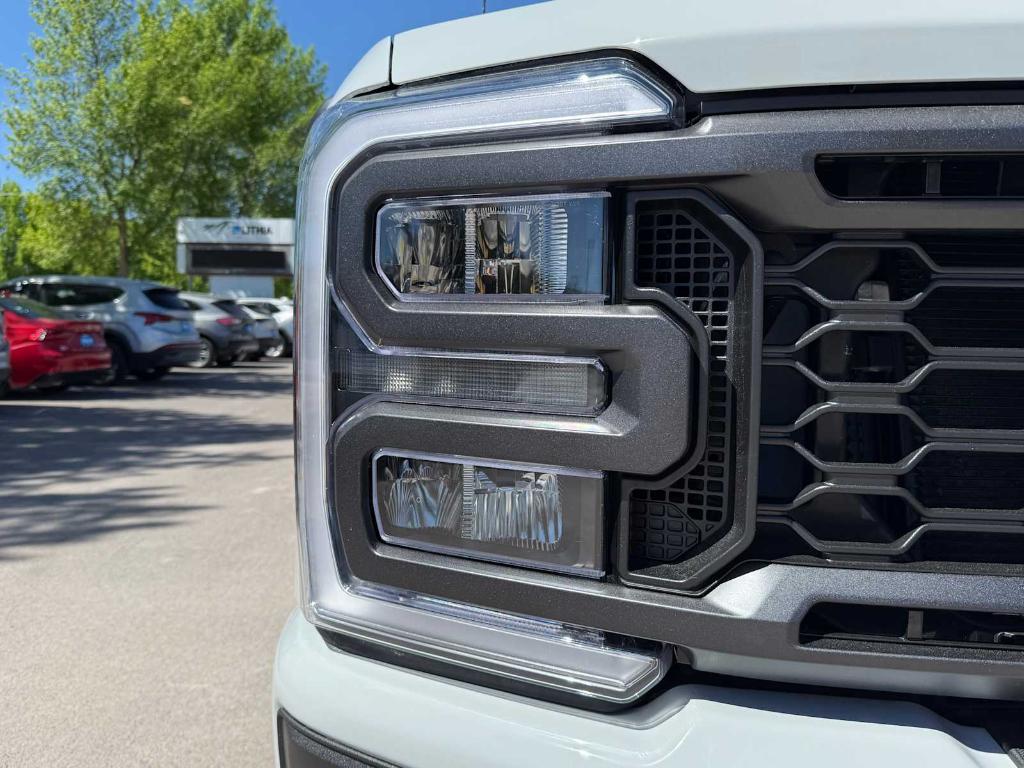 new 2025 Ford F-250 car, priced at $60,013