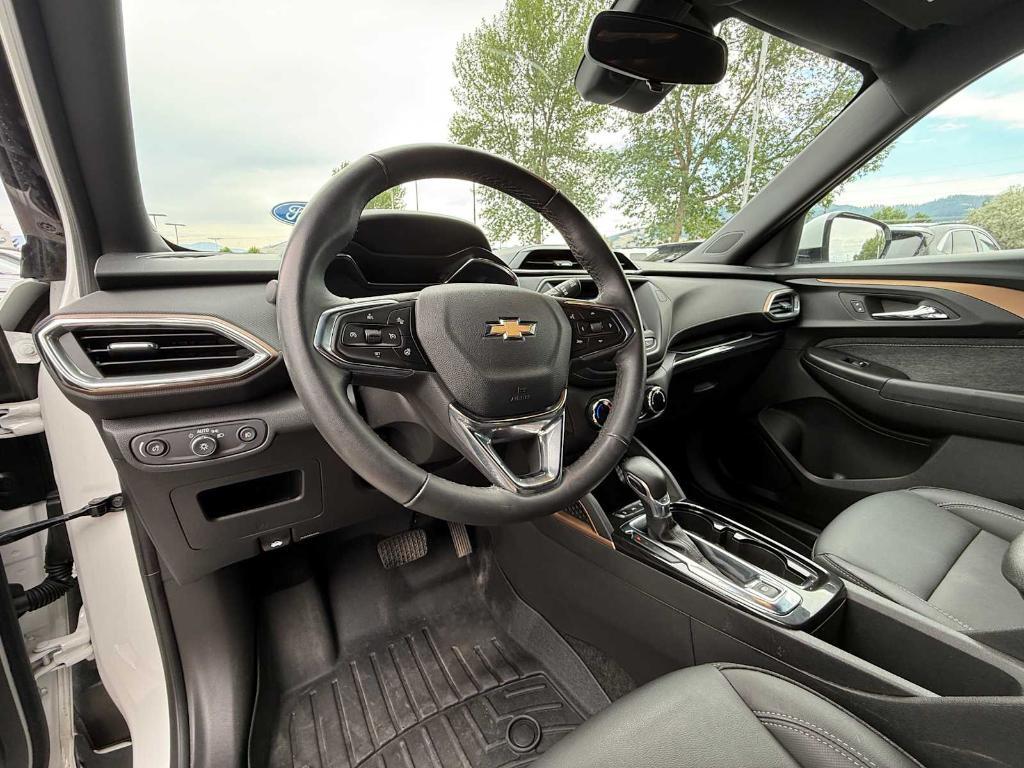 used 2023 Chevrolet TrailBlazer car, priced at $25,995