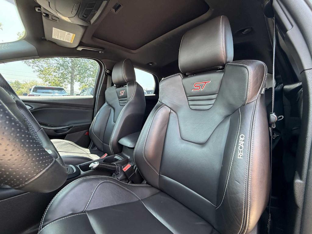 used 2017 Ford Focus ST car, priced at $23,995