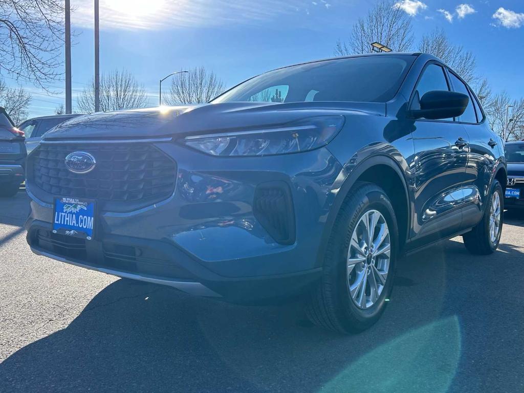 new 2025 Ford Escape car, priced at $32,098