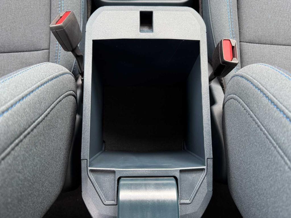 new 2025 Ford Maverick car, priced at $33,354