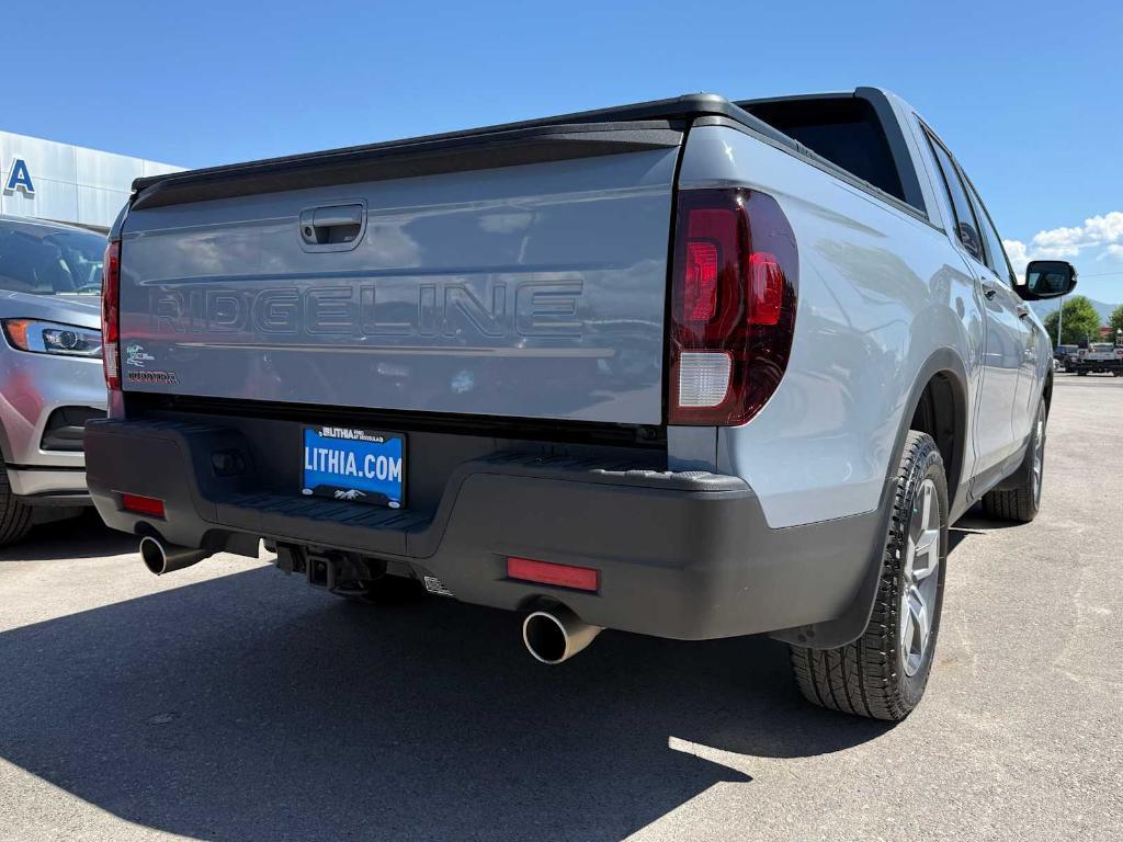 used 2024 Honda Ridgeline car, priced at $38,995