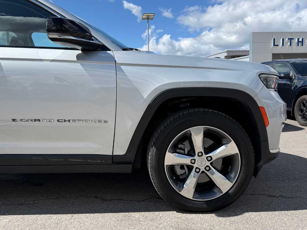 used 2021 Jeep Grand Cherokee L car, priced at $34,494