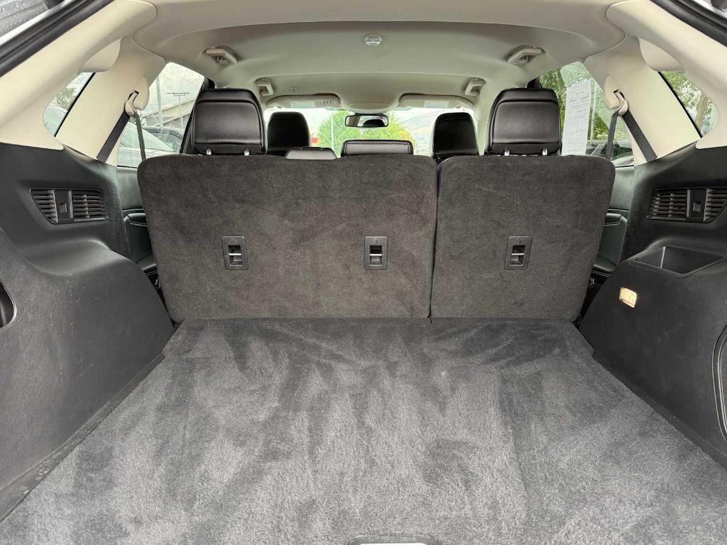 used 2024 Ford Edge car, priced at $29,104