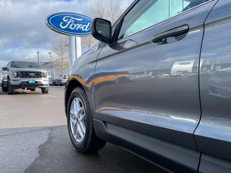 new 2024 Ford Edge car, priced at $43,431