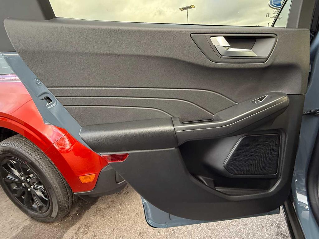 new 2025 Ford Escape car, priced at $35,915