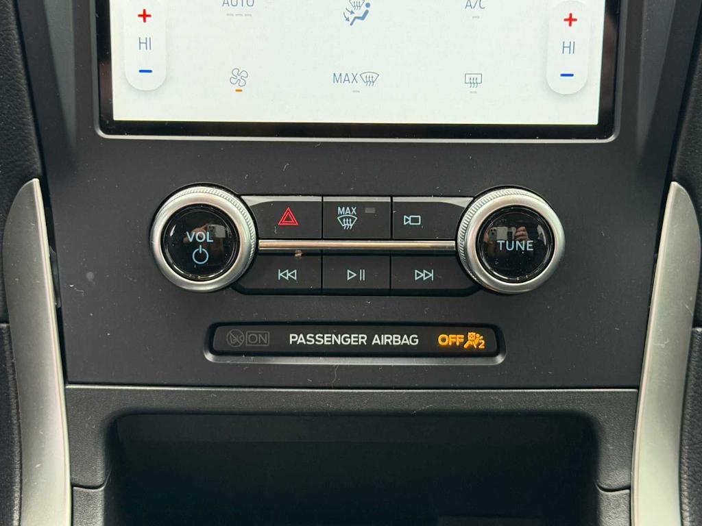 used 2023 Ford Edge car, priced at $24,920