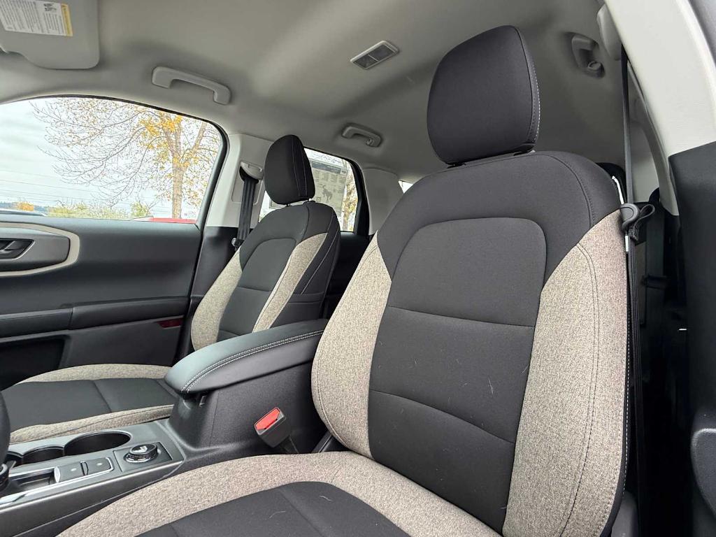 new 2025 Ford Bronco Sport car, priced at $33,351