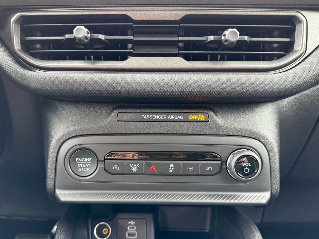 new 2025 Ford Bronco Sport car, priced at $33,351