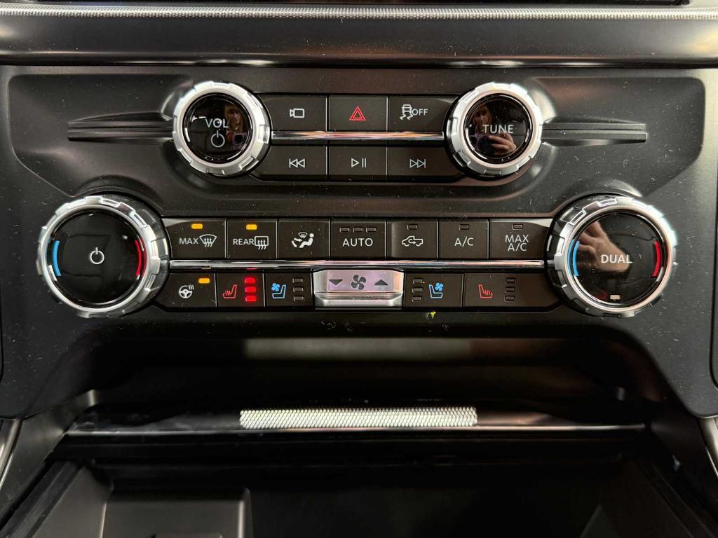 new 2025 Ford F-150 car, priced at $71,712