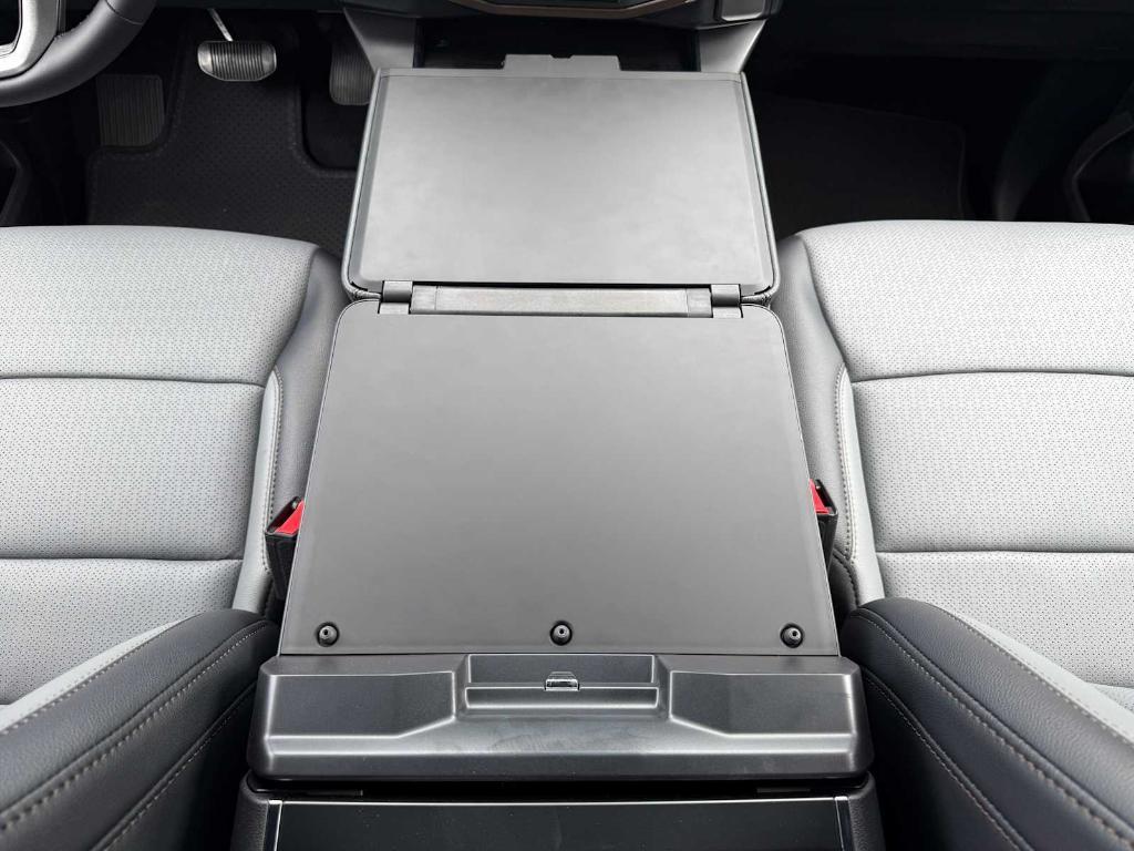 new 2025 Ford F-150 Lightning car, priced at $74,642