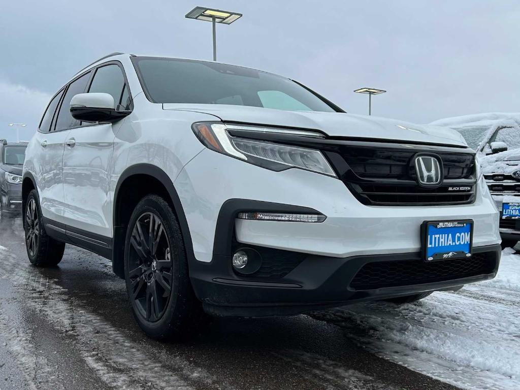 used 2022 Honda Pilot car, priced at $39,995