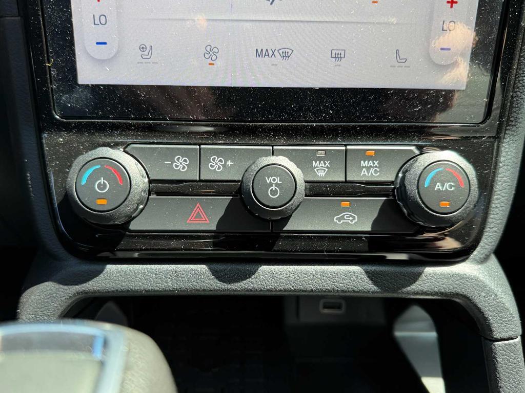 new 2025 Ford Ranger car, priced at $52,536
