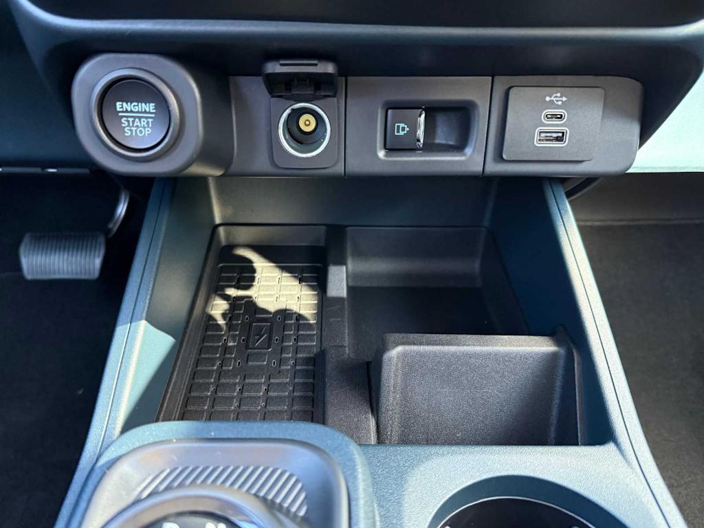 new 2025 Ford Maverick car, priced at $40,917
