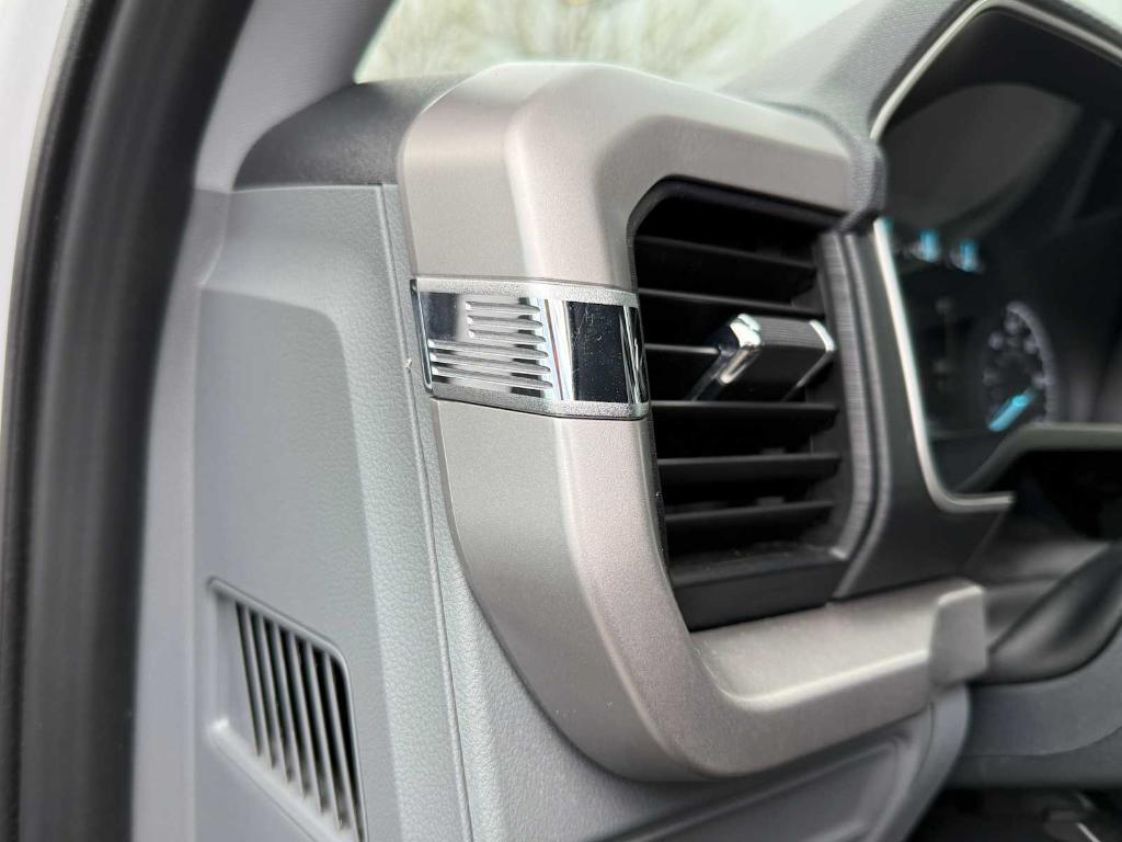 used 2021 Ford F-150 car, priced at $38,995