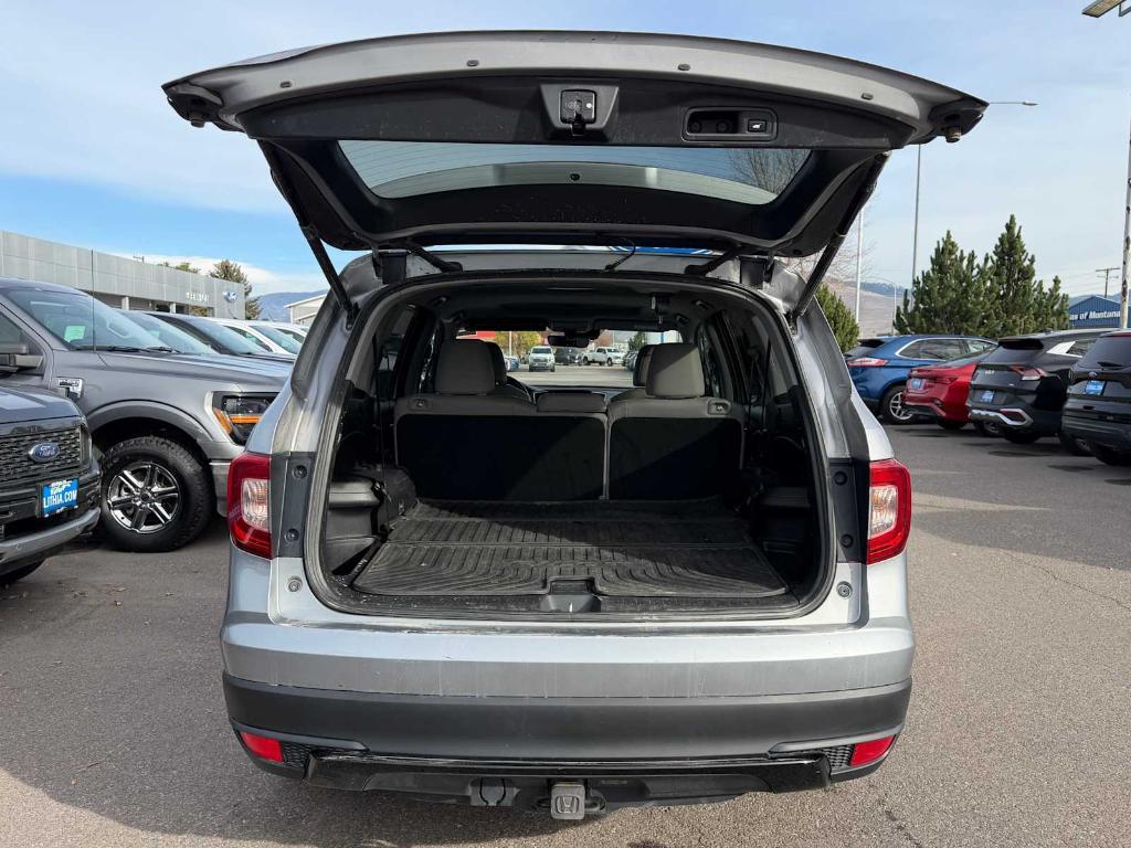 used 2021 Honda Pilot car, priced at $24,901