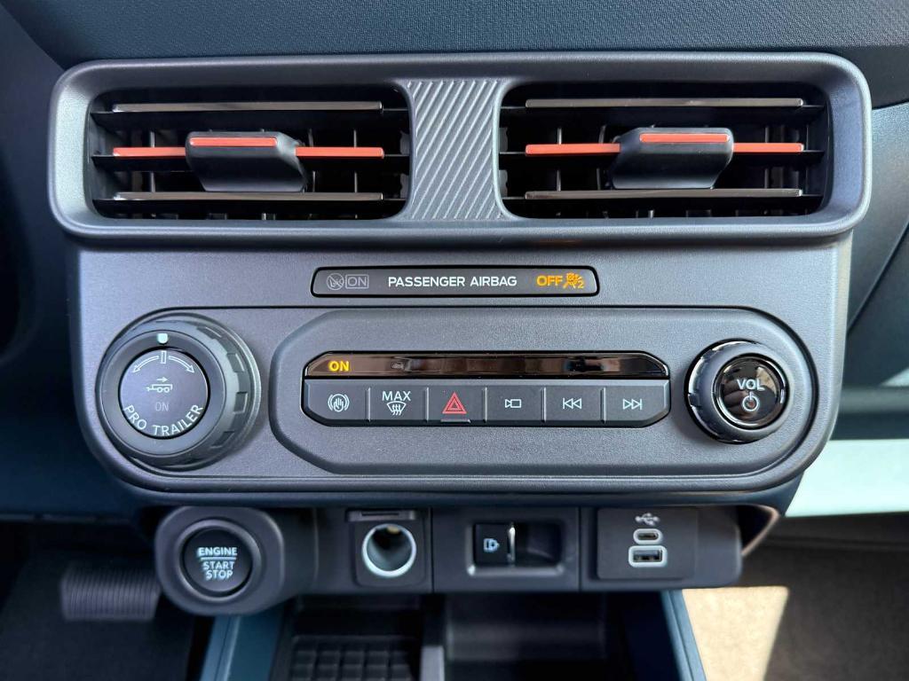 new 2025 Ford Maverick car, priced at $40,317