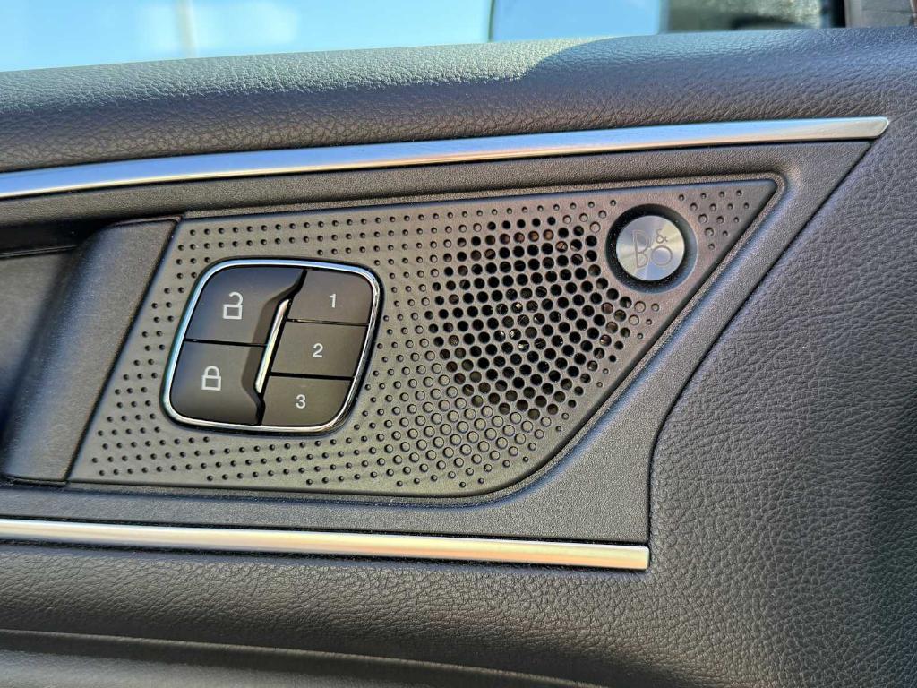 used 2024 Ford Edge car, priced at $32,995