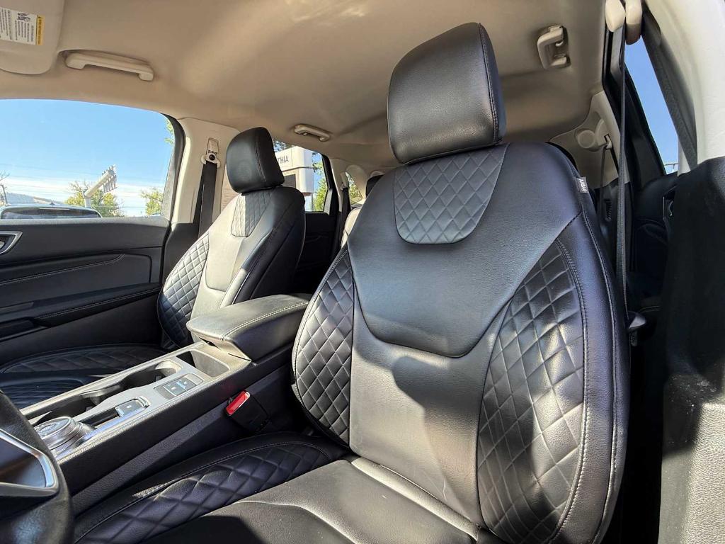 used 2024 Ford Edge car, priced at $32,995