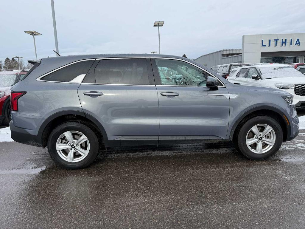 used 2023 Kia Sorento car, priced at $26,801