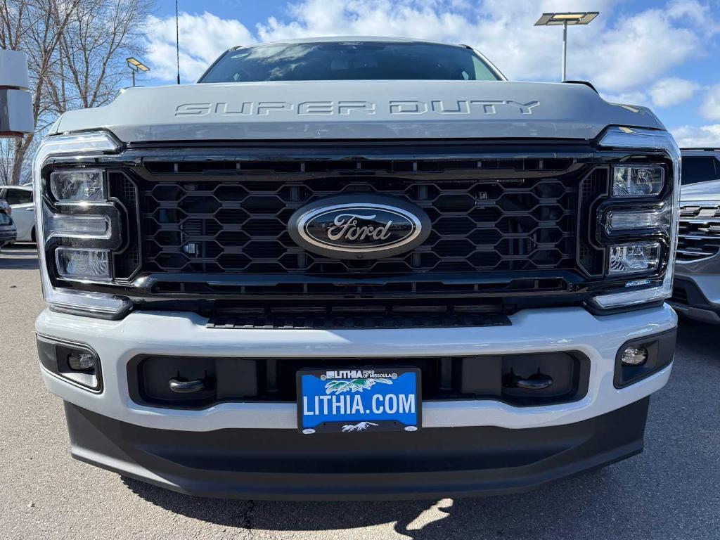 new 2025 Ford F-350 car, priced at $89,084