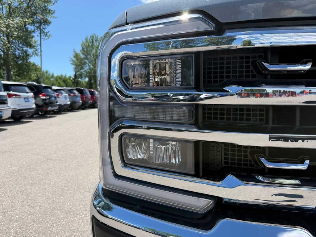 new 2025 Ford F-250 car, priced at $83,084
