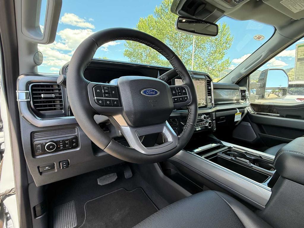 new 2025 Ford F-250 car, priced at $83,084