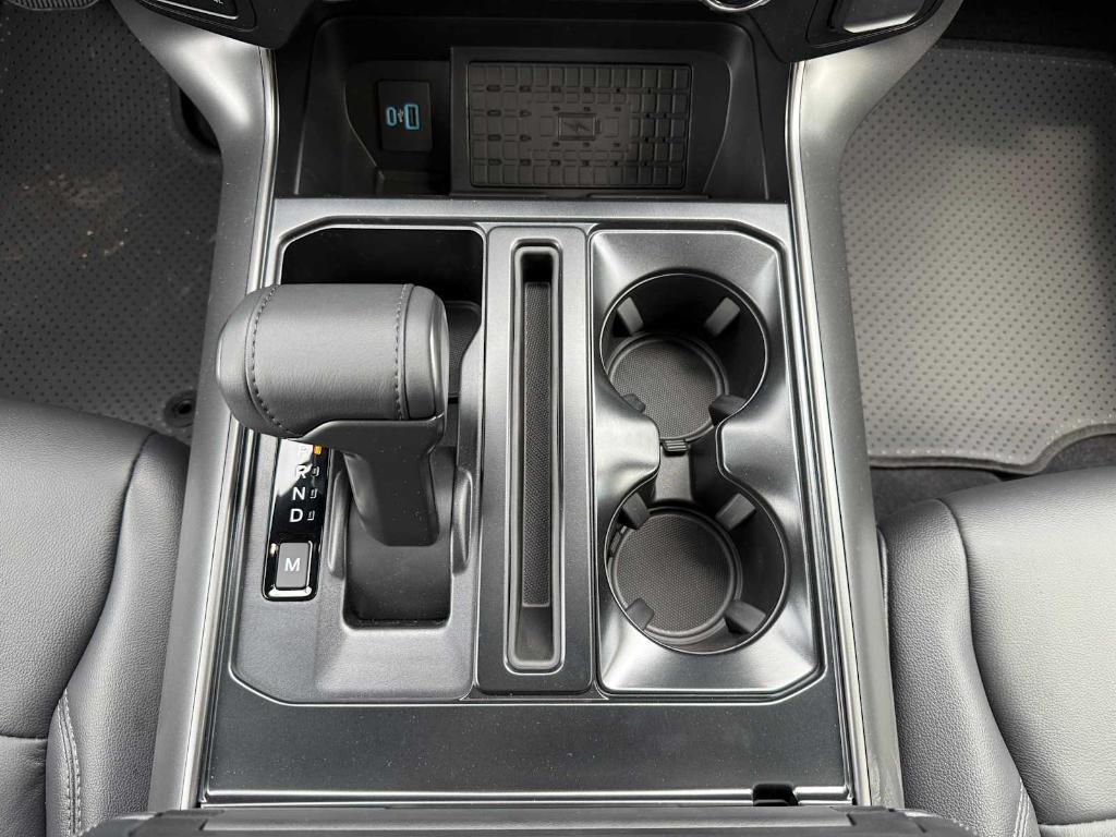new 2024 Ford F-150 car, priced at $62,684
