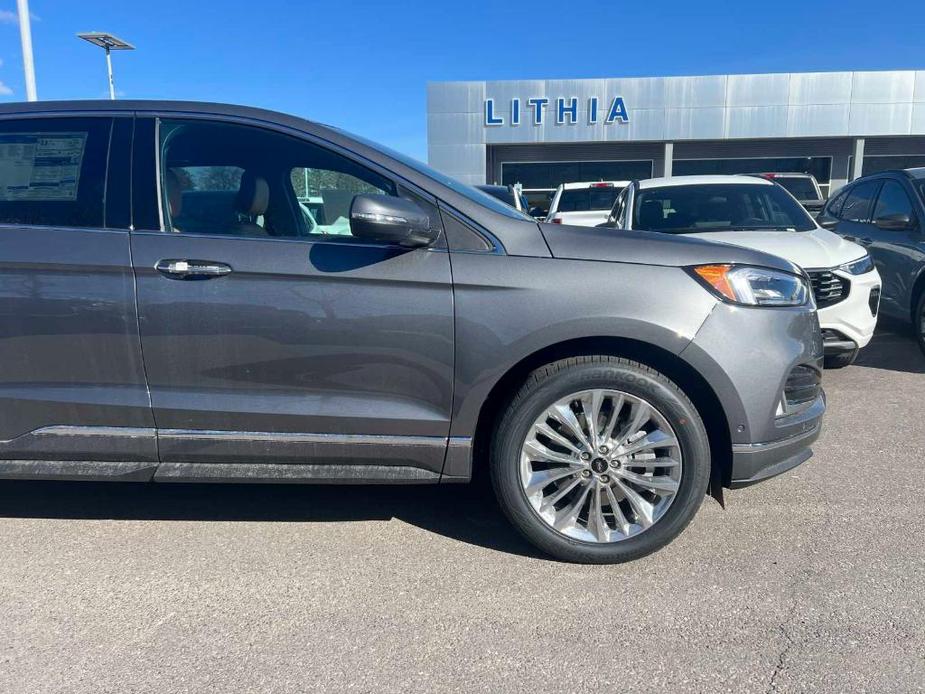 new 2024 Ford Edge car, priced at $50,575