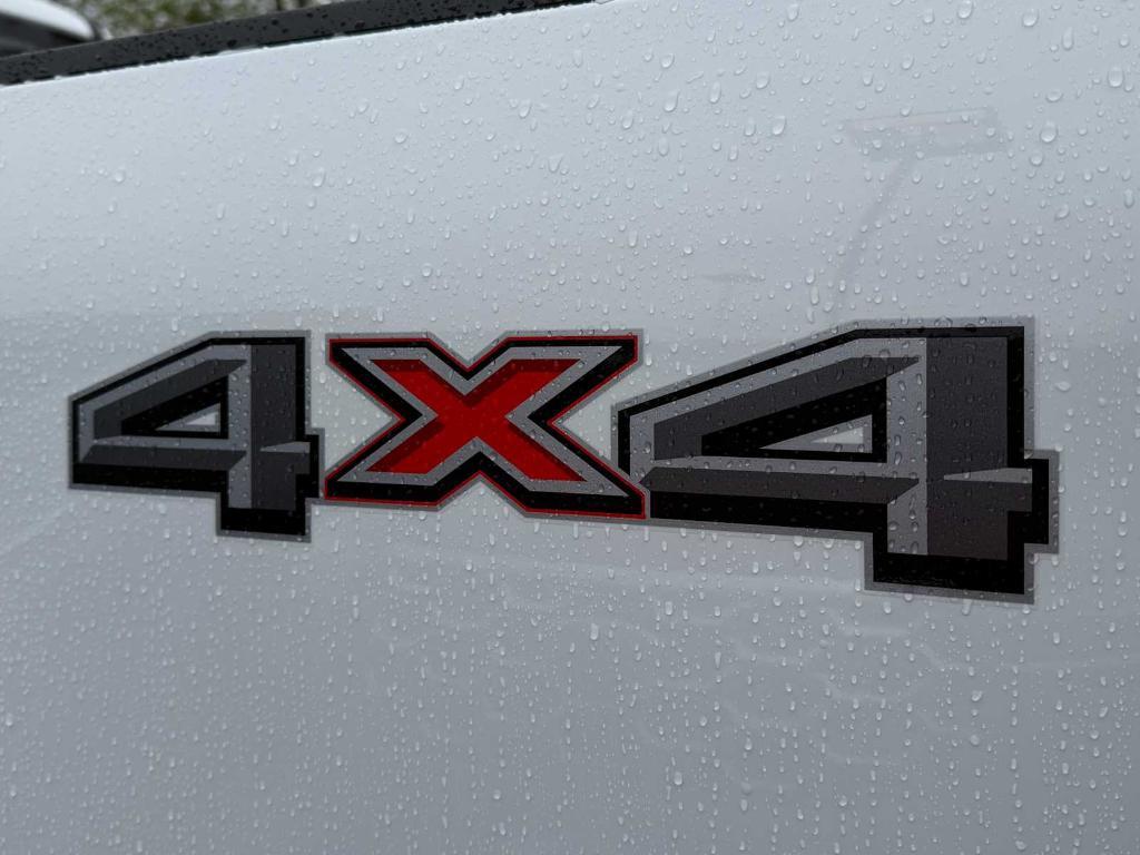new 2025 Ford F-250 car, priced at $55,638