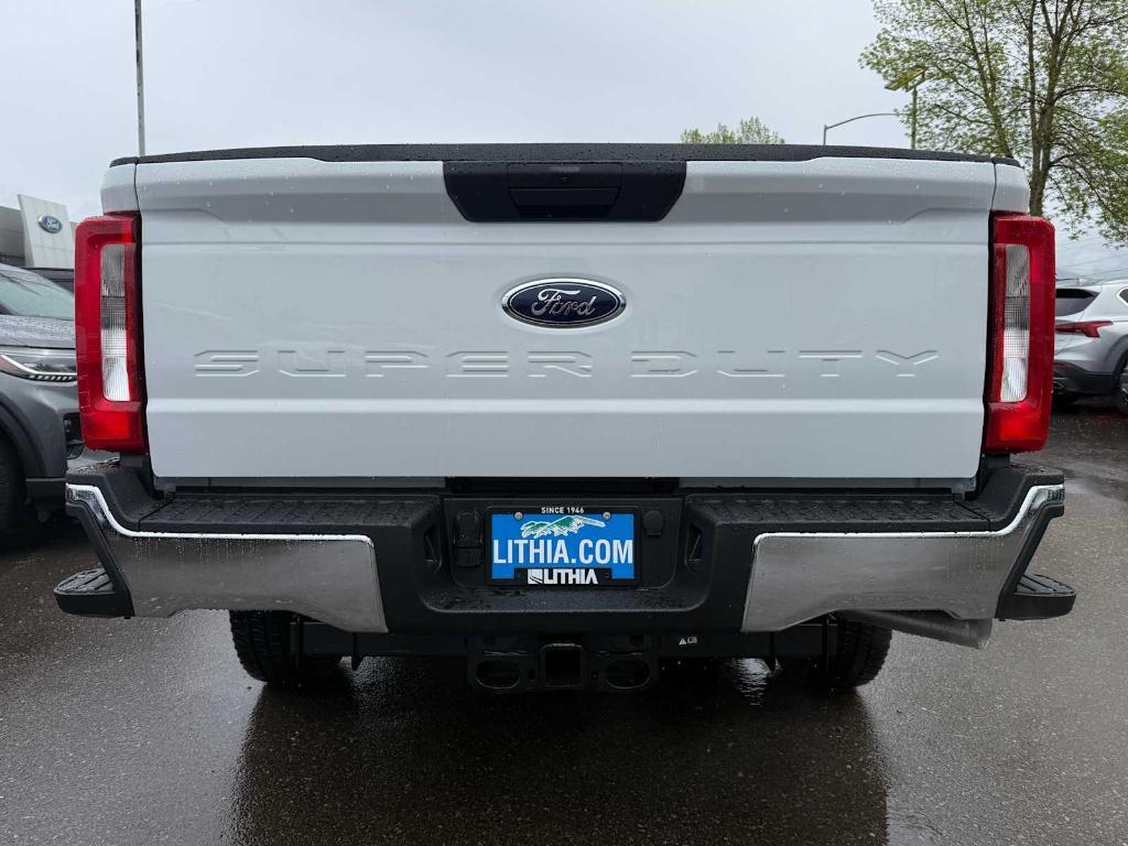 new 2025 Ford F-250 car, priced at $55,638