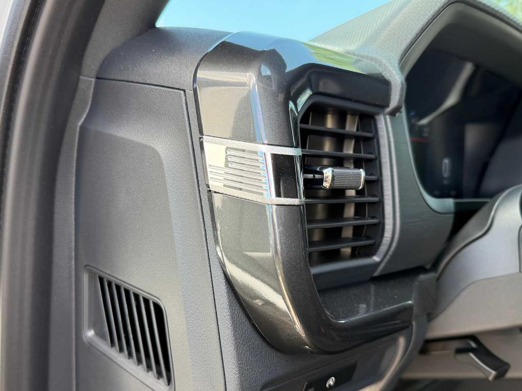 new 2025 Ford F-150 car, priced at $49,189