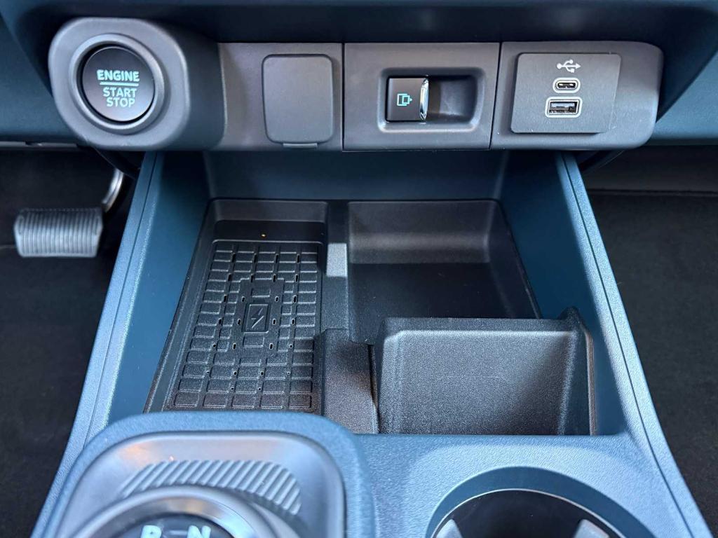 new 2025 Ford Maverick car, priced at $42,673