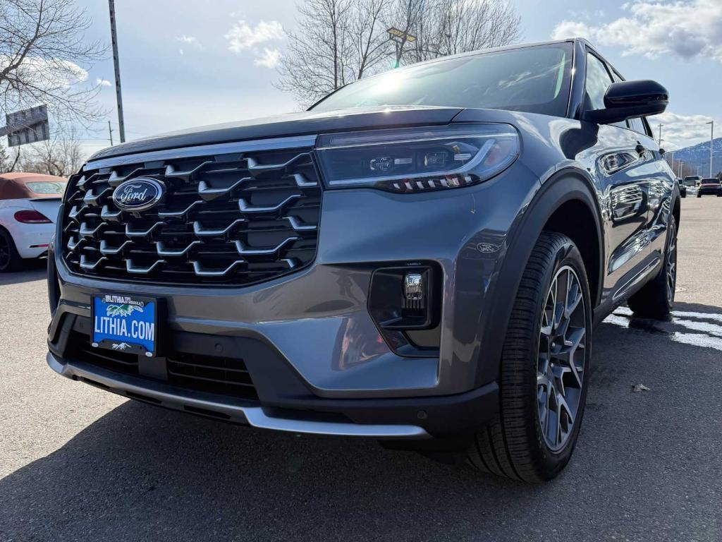 new 2025 Ford Explorer car, priced at $61,349