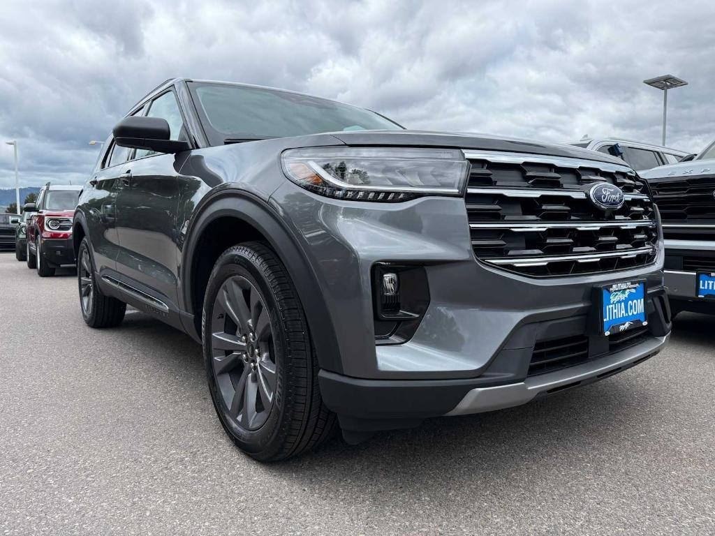 new 2025 Ford Explorer car, priced at $50,100