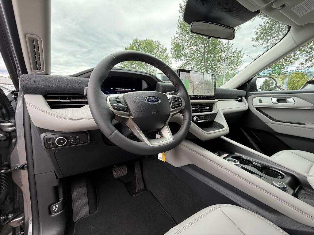 new 2025 Ford Explorer car, priced at $50,100