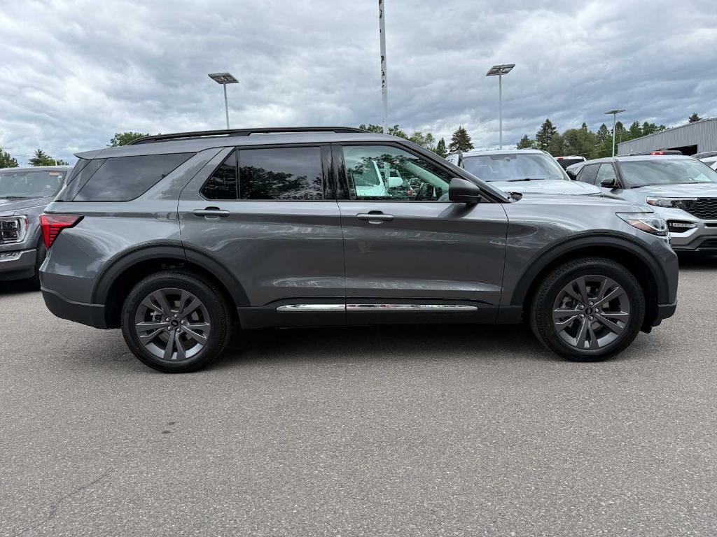 new 2025 Ford Explorer car, priced at $50,100