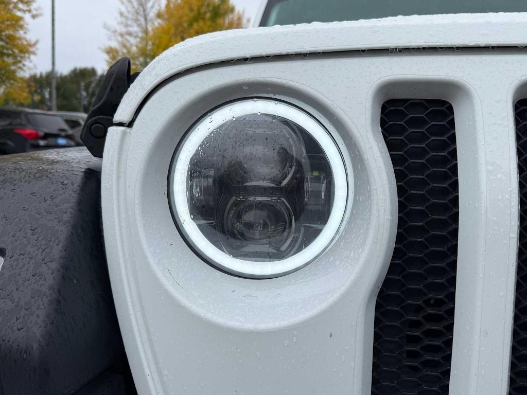 used 2018 Jeep Wrangler Unlimited car, priced at $26,202