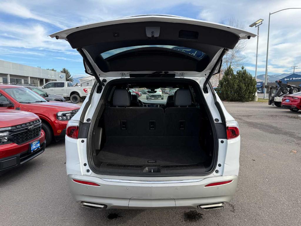 used 2022 Buick Enclave car, priced at $31,301