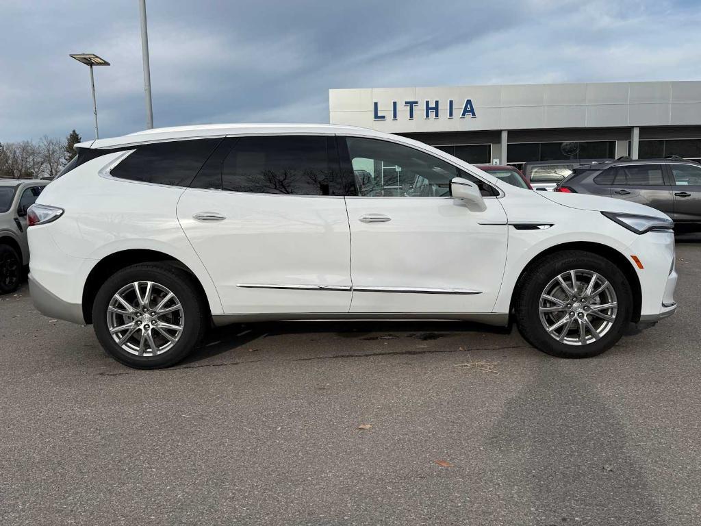 used 2022 Buick Enclave car, priced at $31,301