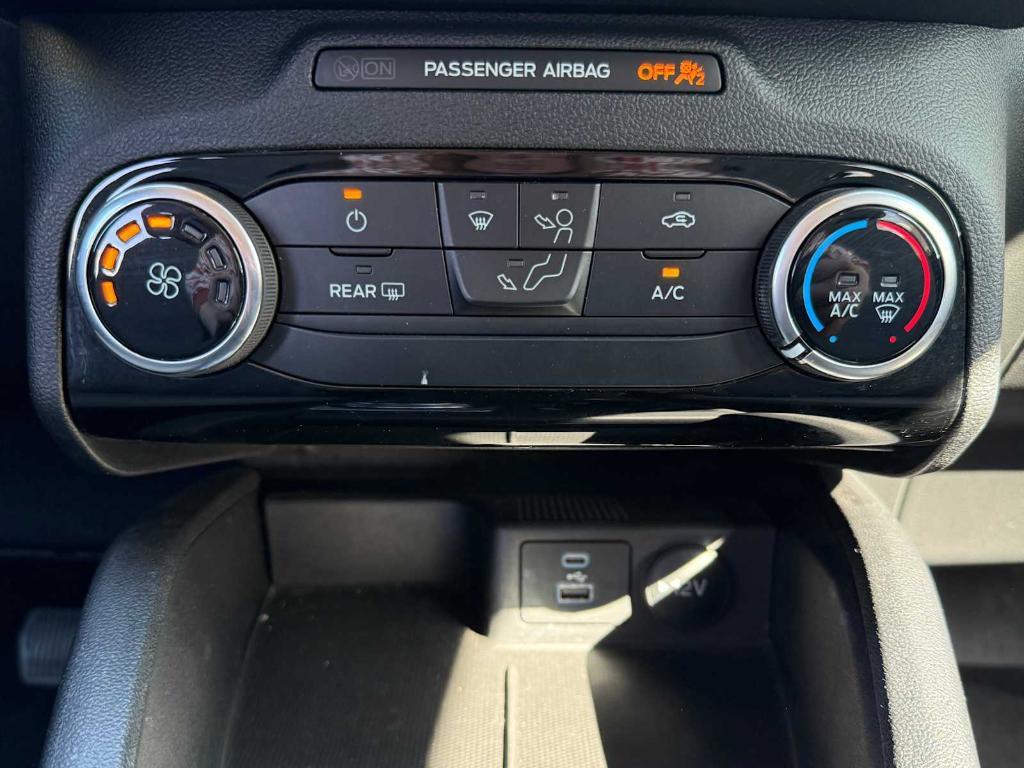 used 2022 Ford Escape car, priced at $22,000