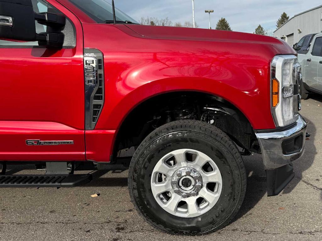 new 2024 Ford F-350 car, priced at $73,403