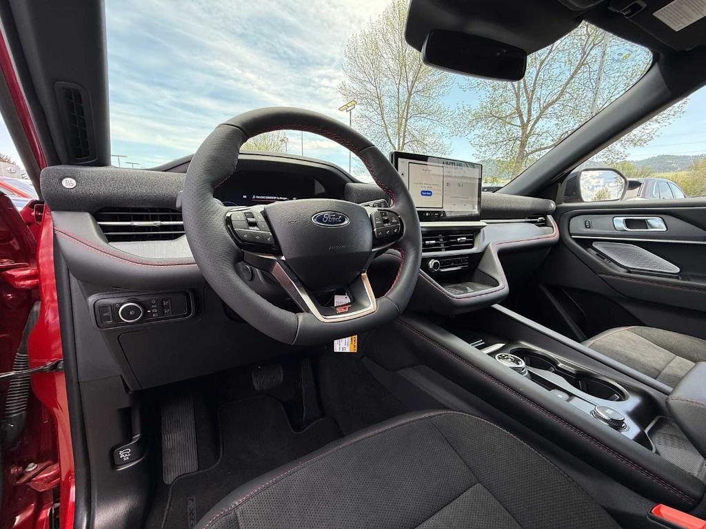 new 2025 Ford Explorer car, priced at $57,684