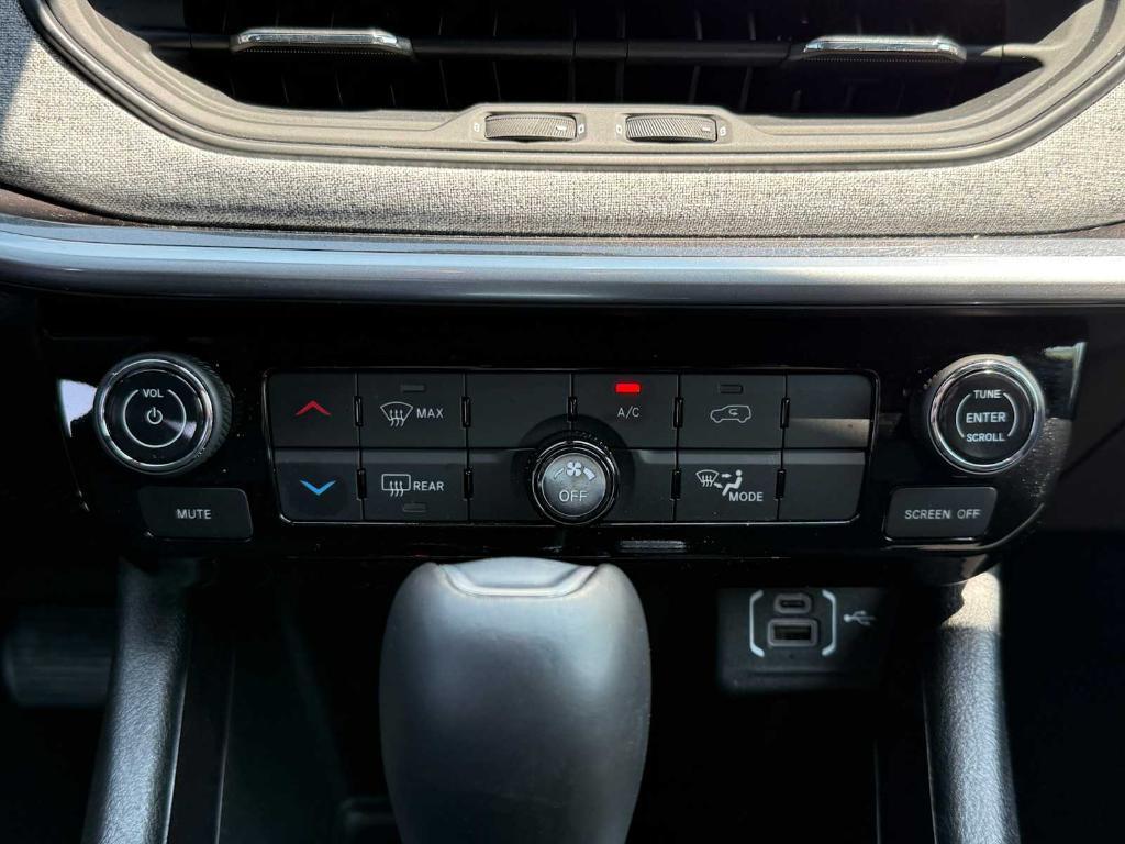 used 2025 Jeep Compass car, priced at $25,995
