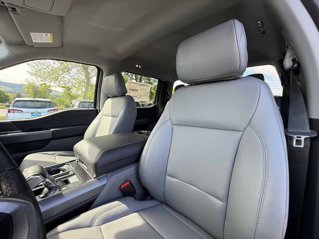 new 2025 Ford F-150 Lightning car, priced at $66,770