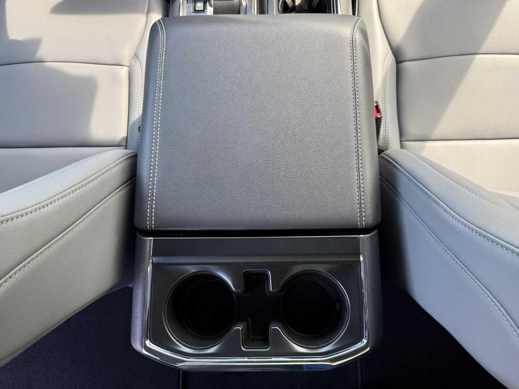 new 2025 Ford F-150 Lightning car, priced at $66,770