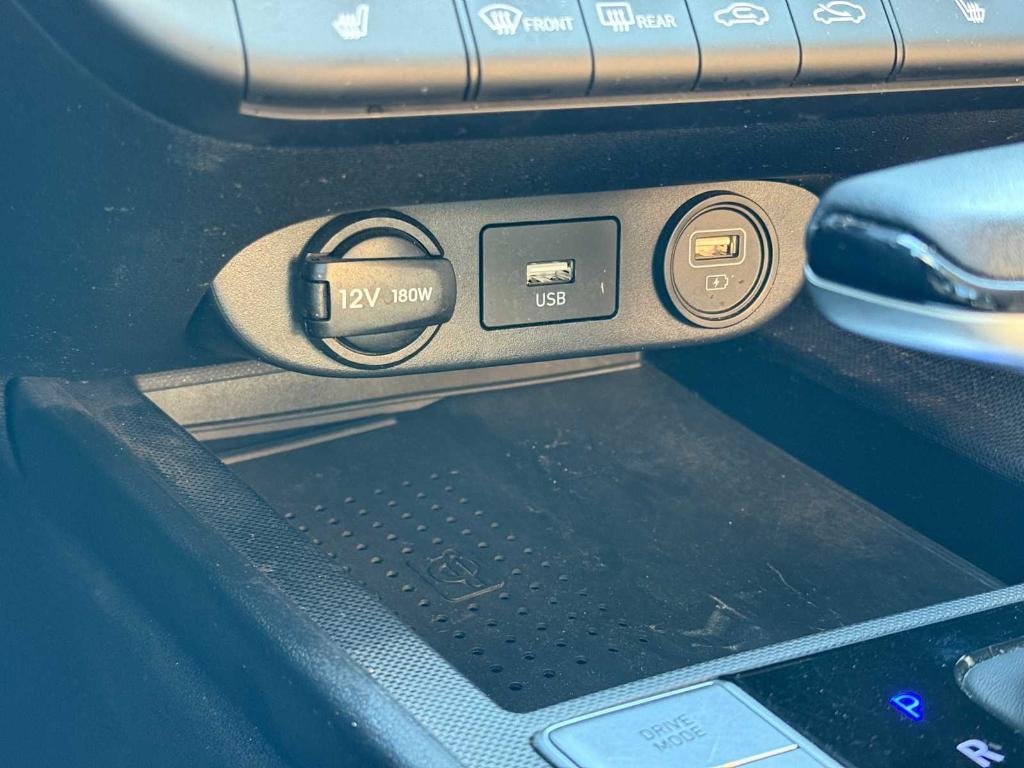 used 2022 Hyundai Elantra car, priced at $21,995