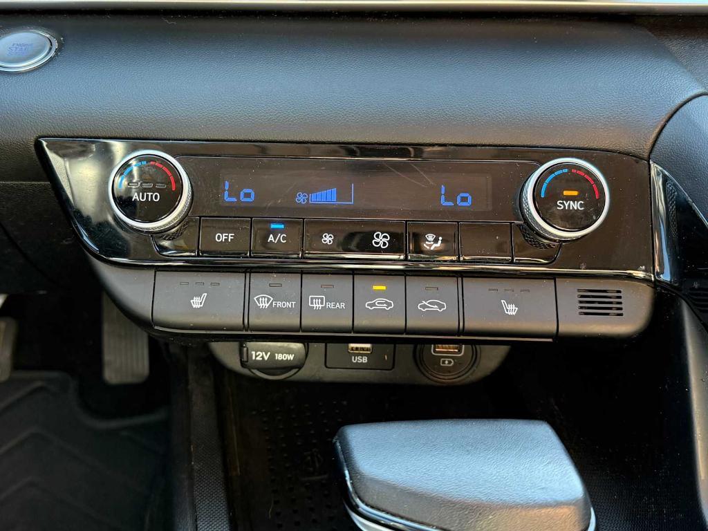 used 2022 Hyundai Elantra car, priced at $21,995
