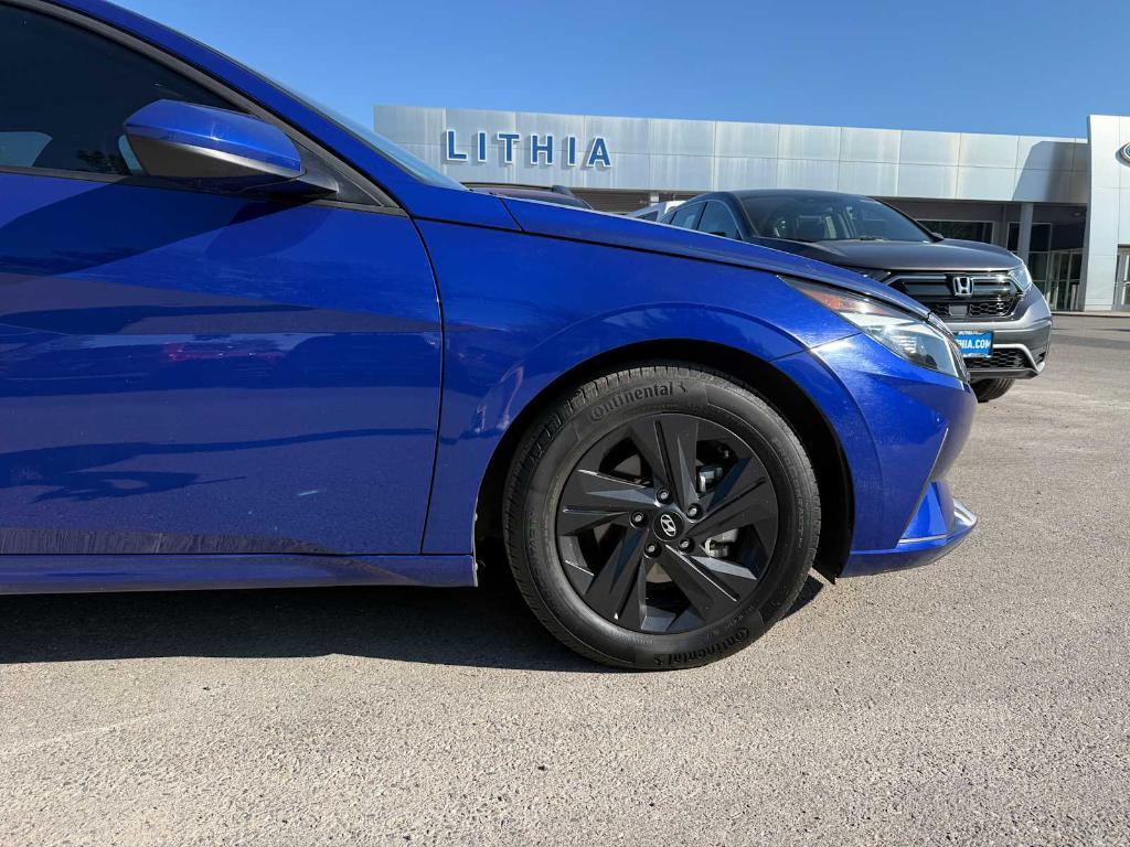 used 2022 Hyundai Elantra car, priced at $21,995